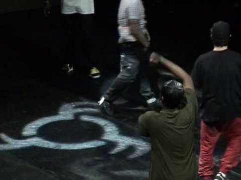 Finale du battle ça danse 2010 à Amiens CRIMINALZ VS 59'CREW