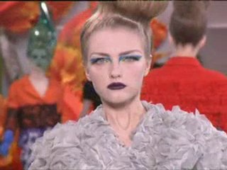 Défilé automne-hiver 2010-2011 de John Galiano pour Dior