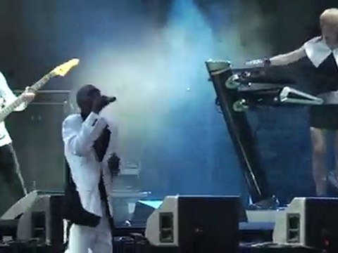 Faithless - God Is A Dj @ Rockwave Festival 2010