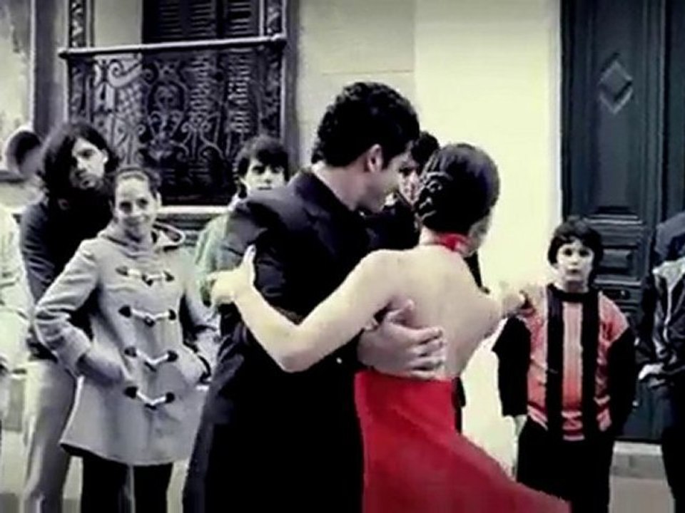 37829-tango_y_f-tbol