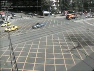 Please Don't  Tweet While Driving