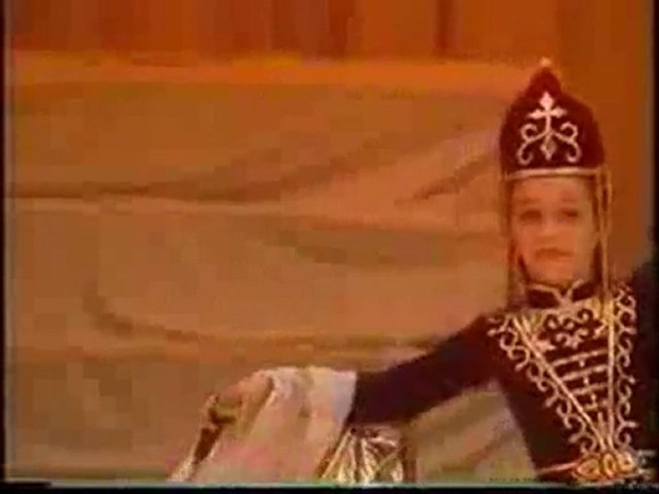 çerkes çocuktan adige wored