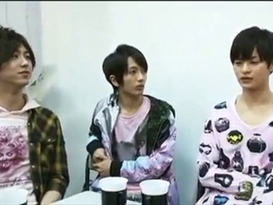 「HOMME」瀬戸康史 & 大東俊介 & 西島隆弘 & 柳下大