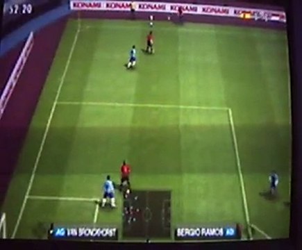 ESPAGNE VS PAYS-BAS (délire) sur pes 2009