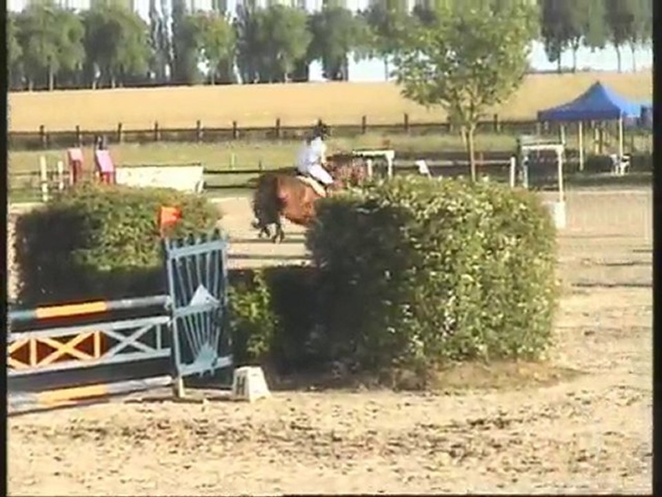 Justine et Rape Me à Senlisse en Amateur 2 GP 110