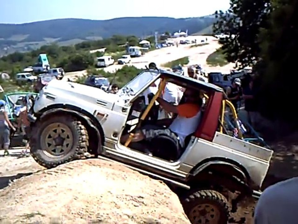 Zuk Day's 2010 CLIP012 Club zuk4x4.com RASSO 4X4 SUZUKI 2010 FRANCE