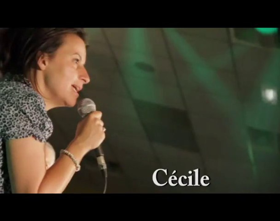 Anny Poursinoff en meeting à Maurepas