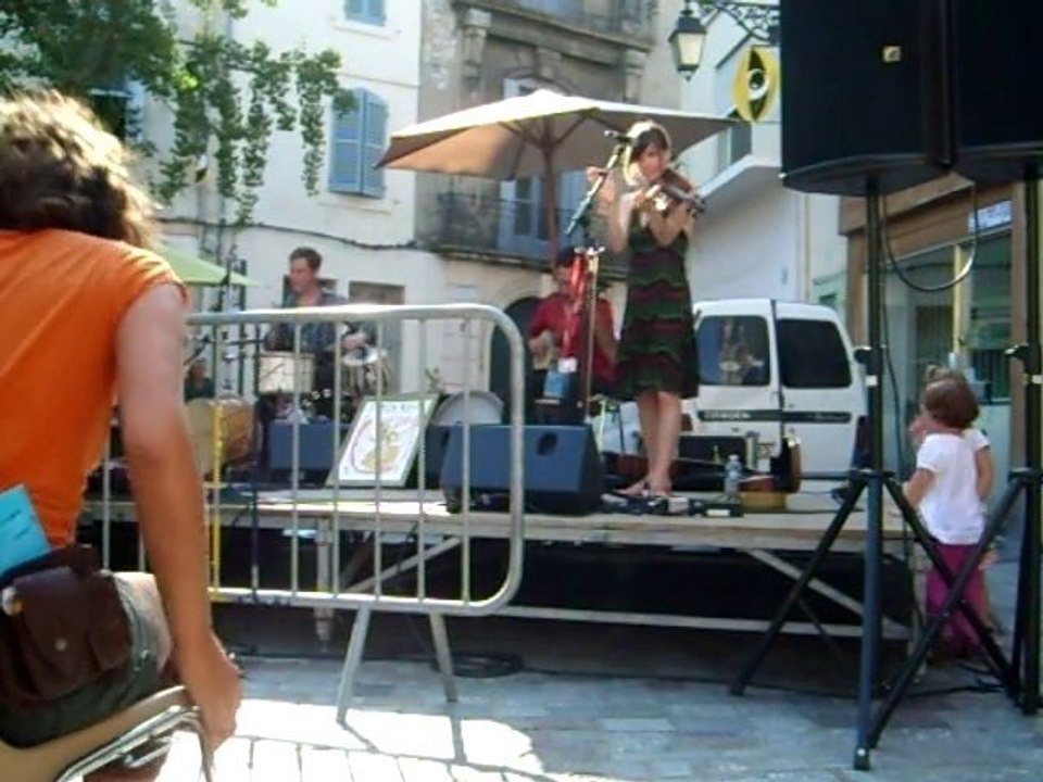 FAREN KHAN à Arles, Festival Les Suds 2010