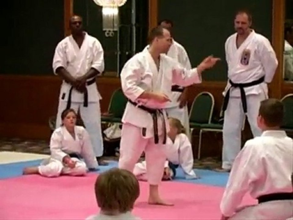 Striking with Elbows & Knees