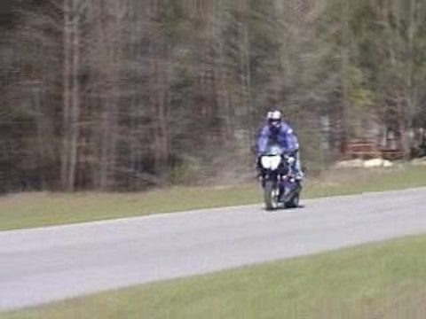 Suzuki GSXR 600 Stunt Crash
