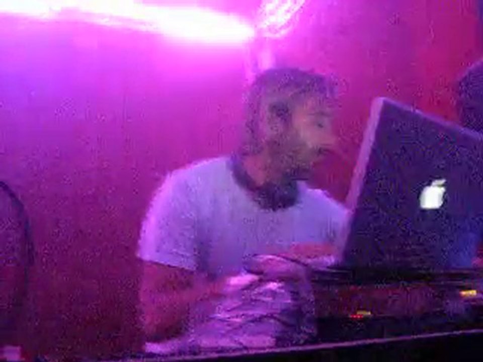 DJ FALCON @ SOCIAL CLUB