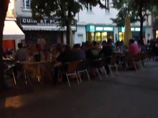 Chartres - ambiance aux terrasses -  Place du Cygne