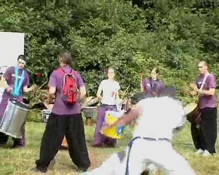 Batucada au Festif l'art 2010 : Batuk'Addict (Samba reggae)