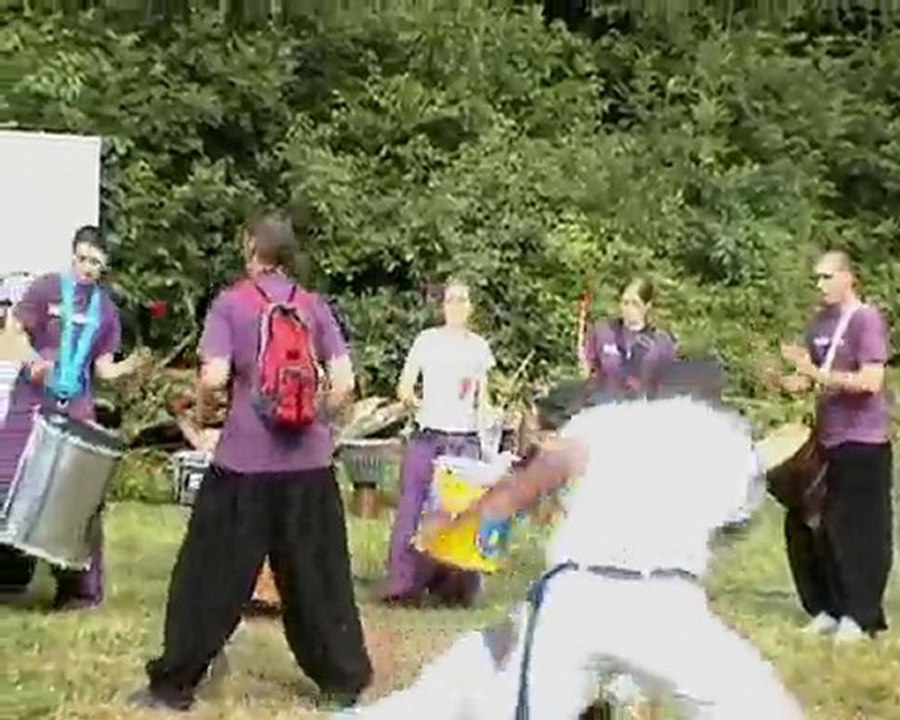 Batucada au Festif l'art 2010 : Batuk'Addict (Samba reggae)