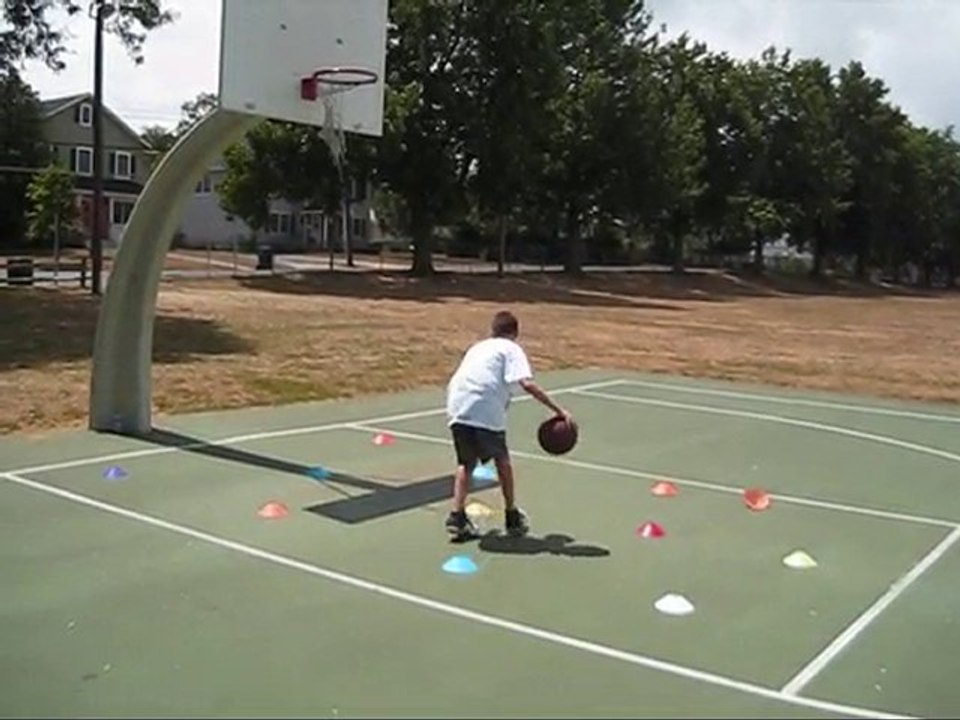 12 Cone Ballhandling Drill