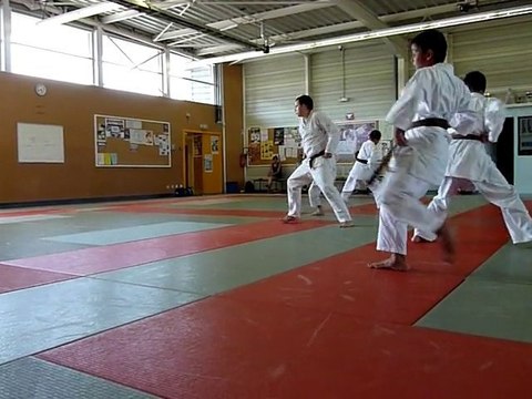 KATA HEIAN SANDAN ENFANTS KARATE DO SHOTOKAI