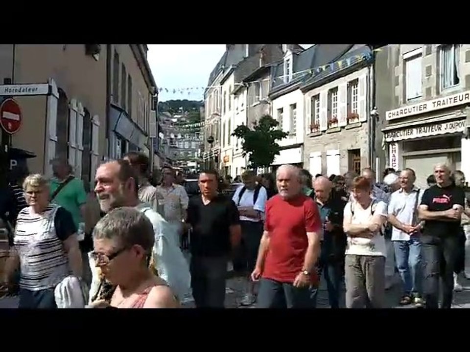 suite manif rues de GUERET 10 07 2010