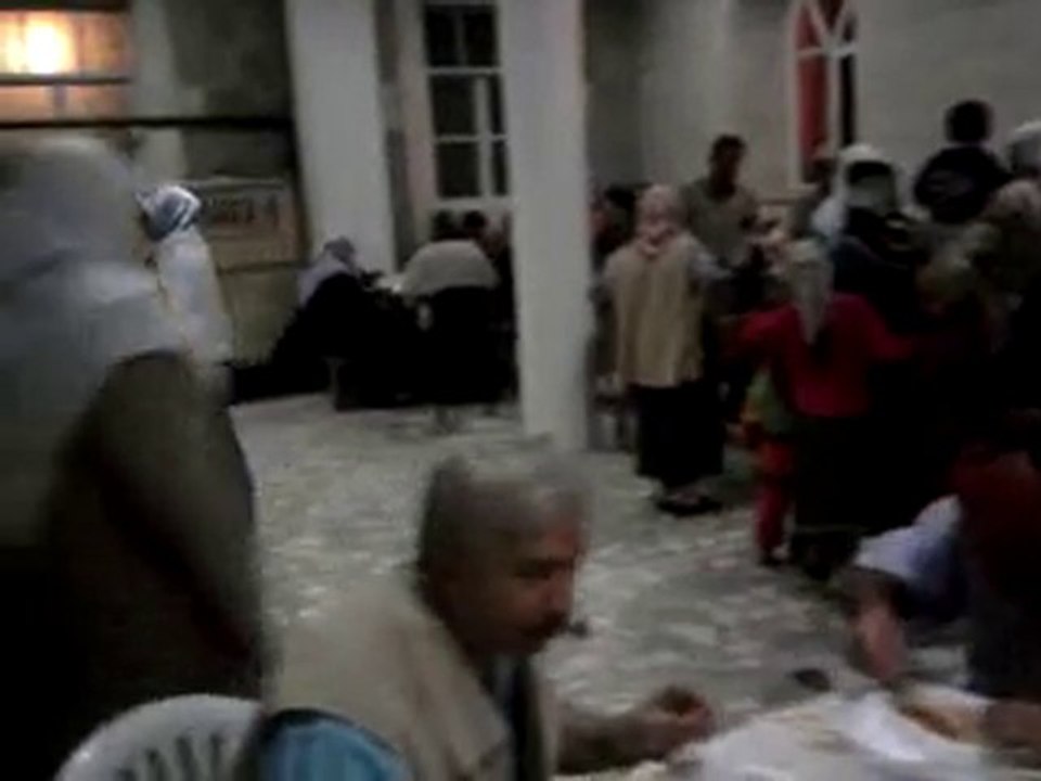 Haçkalı Baba'da Miraç Kandilinde ziyaretçilere Yemek Verildi