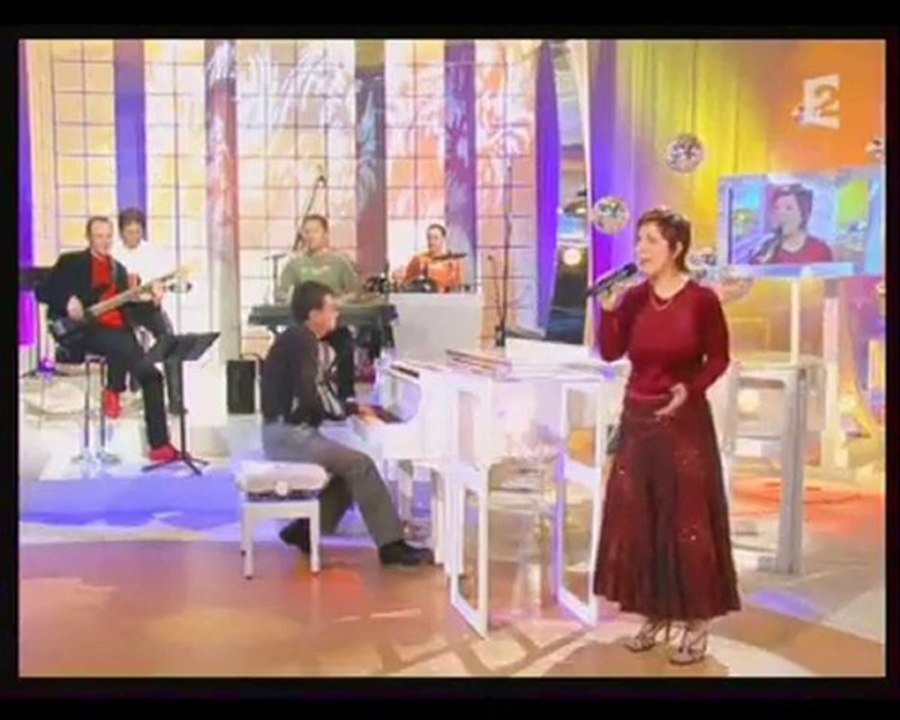 Lui donner tout  extrait