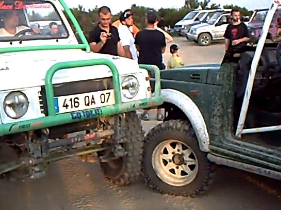 Suzuki Santana (Nicolas) aux ZUK DAY'S 2010 CLIP0031