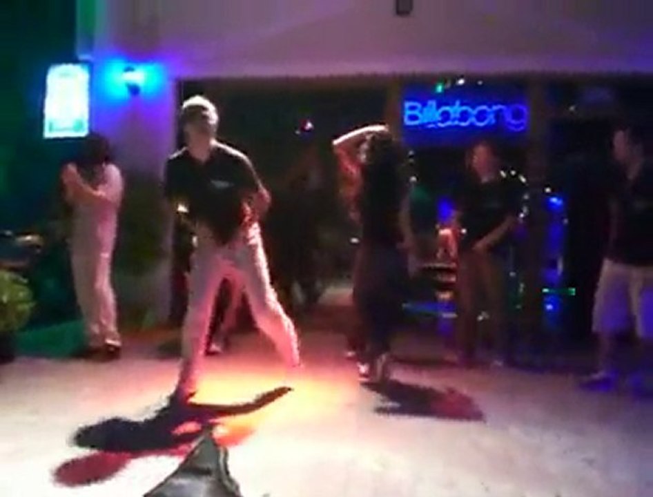 Süper Kolbastı (İzlemeyen Pişman Olur)