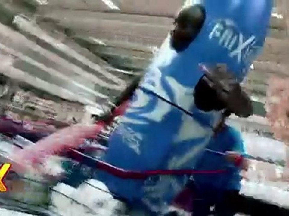 Course de caddies au supermarché