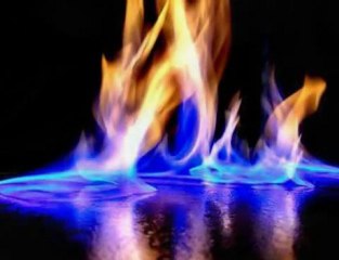 φωτια στις νυχτες