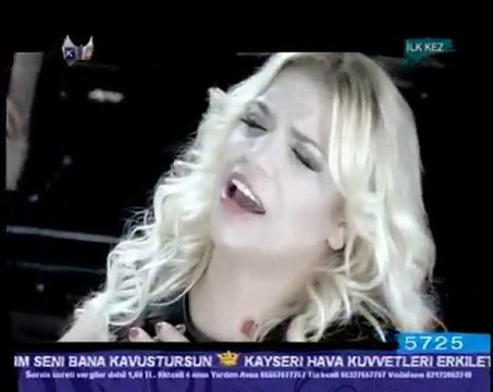 Kibariye - Konussana Birtanem (2010) by Aluxton