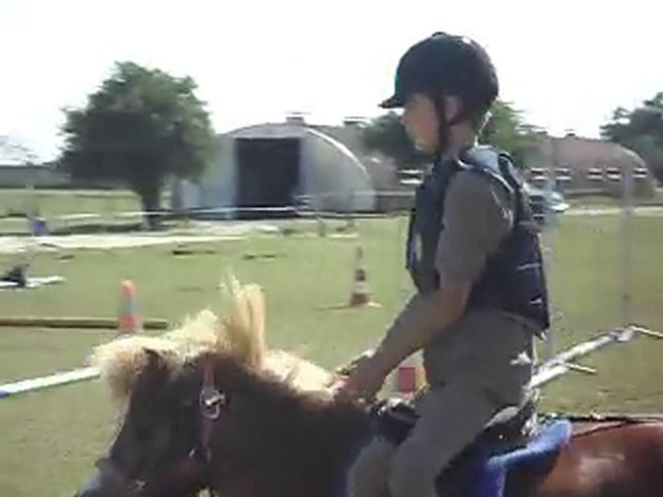 Échauffement CSO préparation Galop 5 stage 12/07/2010.