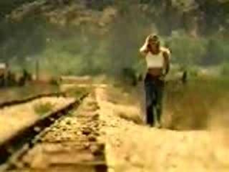 levis-train