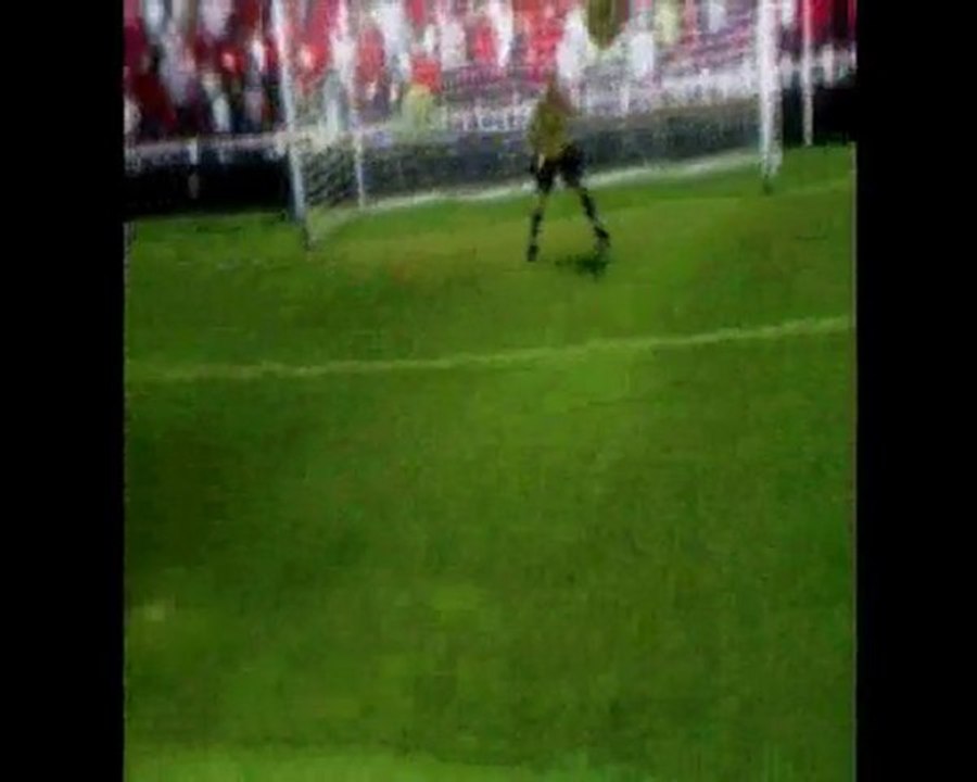 Fifa 09 but coup franc C.Ronaldo Terminé