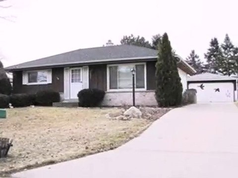 Homes for Sale - 9631 W Arch Ave - Milwaukee, WI 53224 - Col