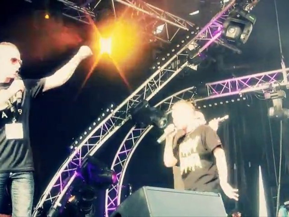 Trop La N Musik Stras En Scene 1ere par Sexion D'assaut !!!