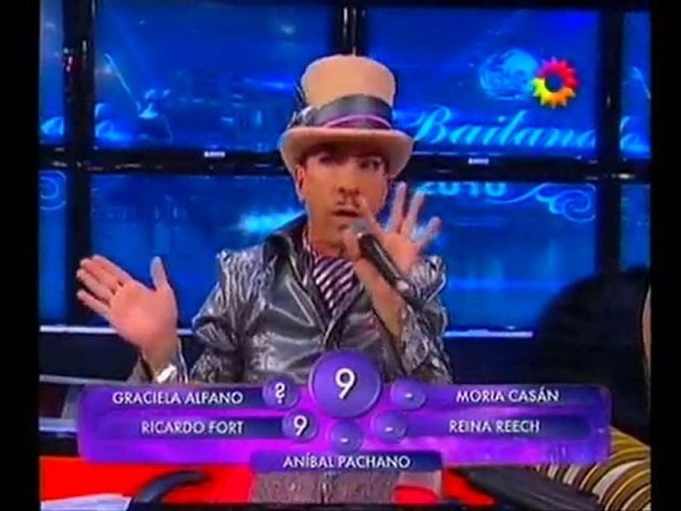 La Mole Moli bailando cumbia en Showmatch