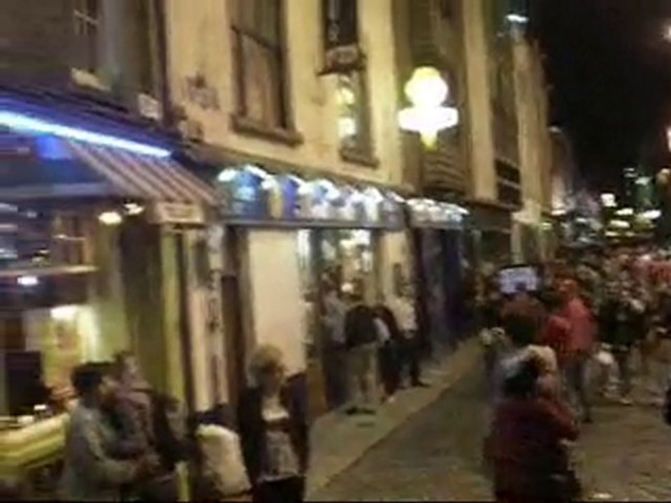 temple bar ambiance
