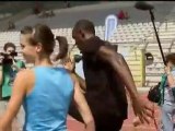 Bolt allena le giovani promesse dell'atletica