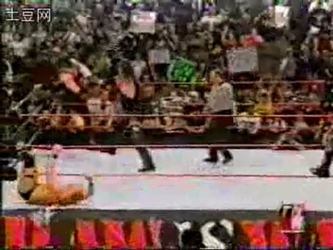 WWF - Kane , Undertaker & Hardy Boyz vs Austin , HHH, ENC