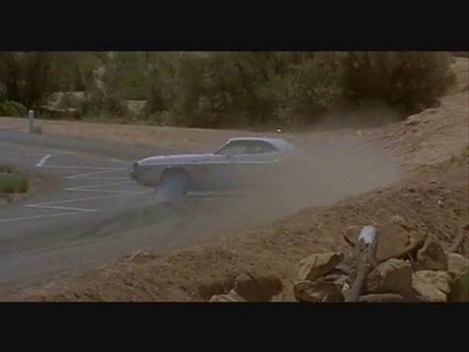 v8 au ciné