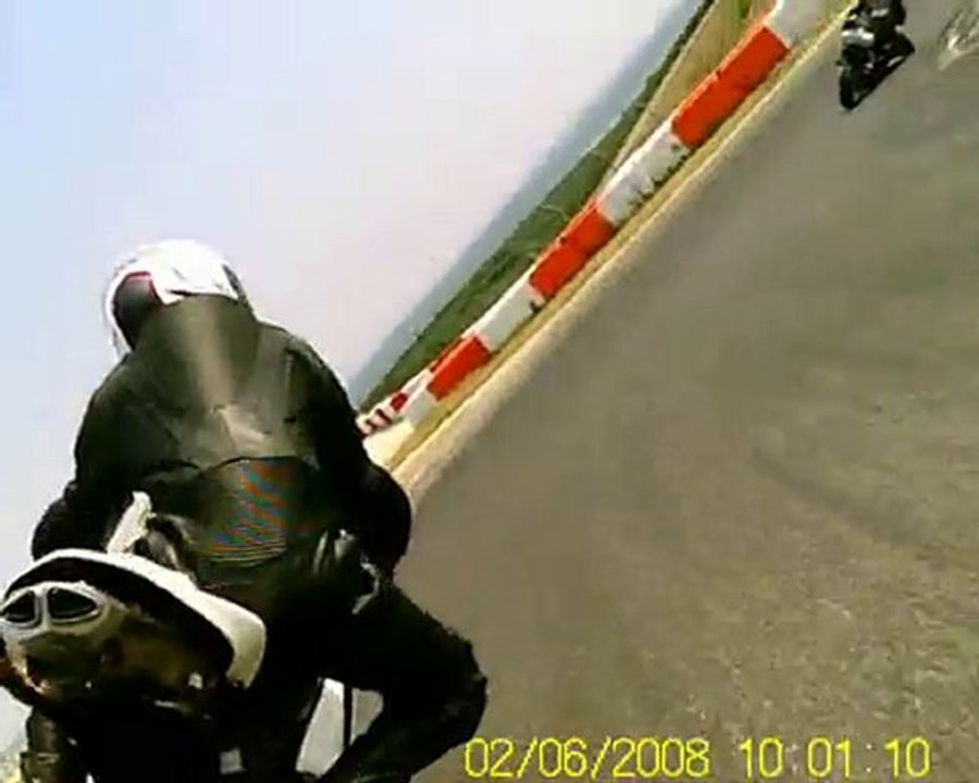 Dépassement débile à Ledenon
