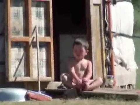 26.takaとkayoの世界旅行★オルホン滝→ツェツェルレグinモンゴル 世界遺産 動画