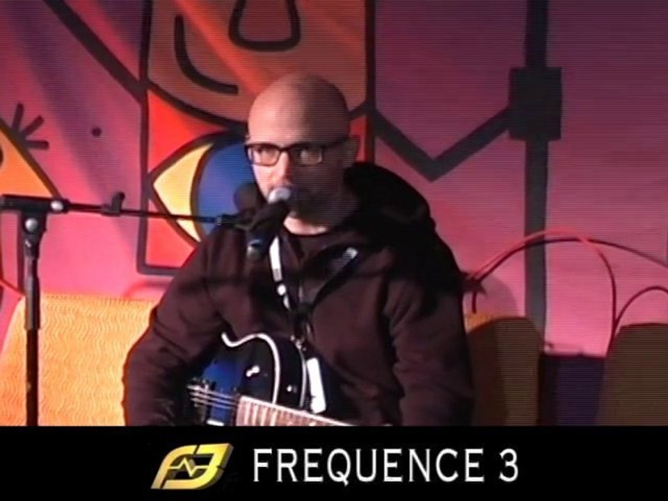 Conférence de Moby aux Vieilles Charrues 2009- Frequence3