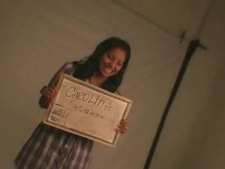 STAGE PHOTO STUDIO BY TONY LINDO TE OFRECE