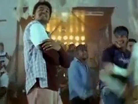 Genelia Video Song 32 {SVR STUDIOS} Vaadi Vaadi sachein