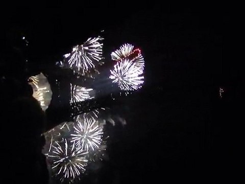 Paris Tour Eiffel Feu d'Artifice 14 juillet 2010 !