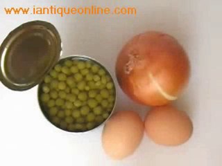 Antique silver jewelry Curio Display Cabinet Features - The