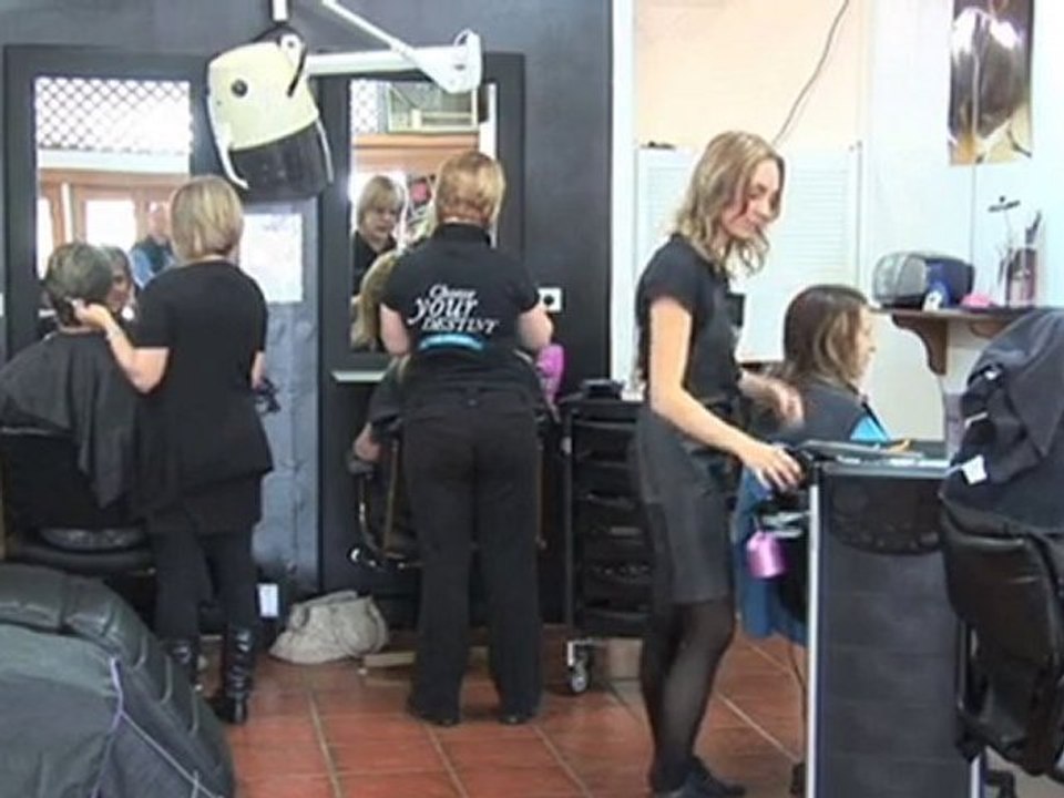 Good Hairdressers Banyo Banyo Wavelength Hair Design QLD