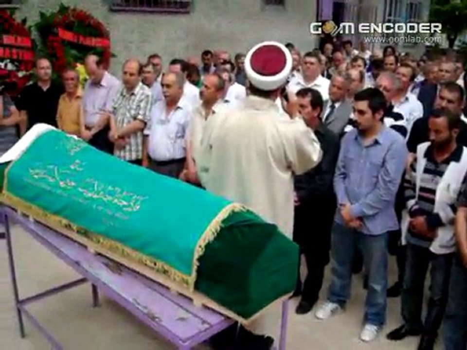 idris kahraman cenazesi