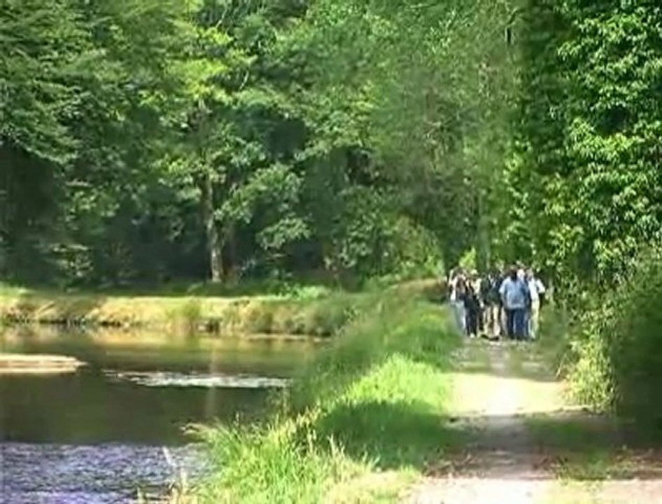 ArmorTV Chemin de Ki-Dour (08_07_2010) - Loutre, GMB