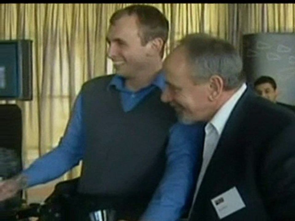 Bionic legs help paraplegic man walk again