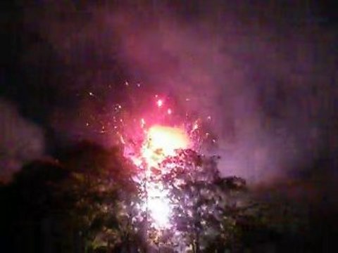 feu d'artifice à charleville-mézières le 13/07/2010